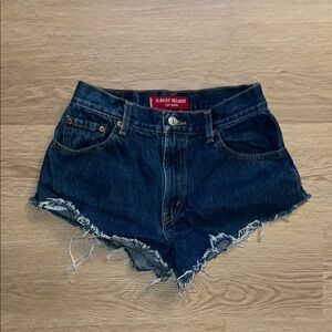 Dark Wash LEVI’S Denim Shorts